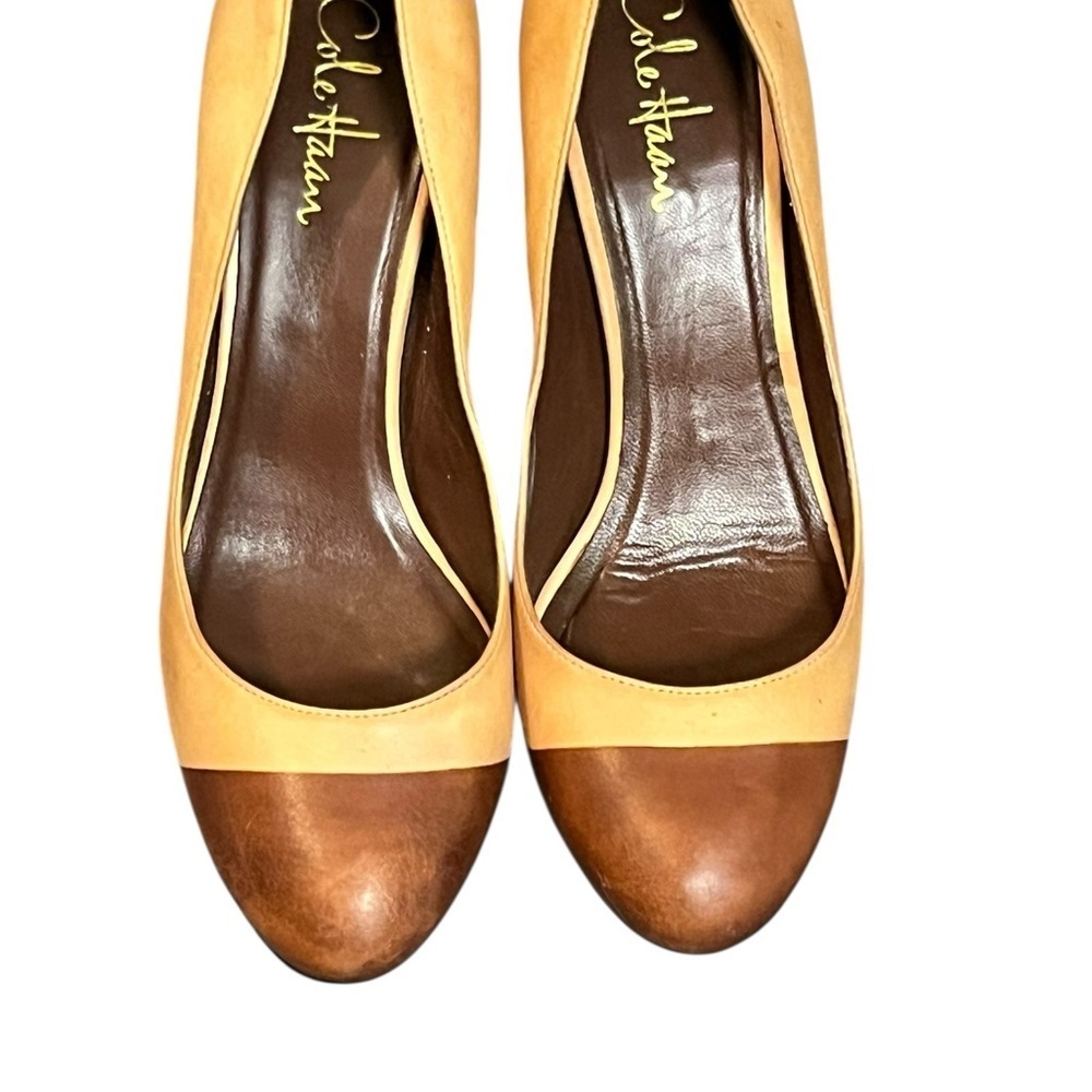 Women's Two-Tone Tan and Brown Heels 8 Coquette Minimalist Granola Earthy